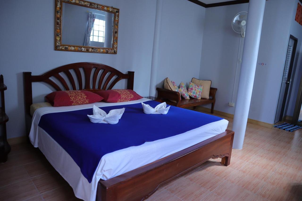 Ban Sulada Guest House Laem Ngop Экстерьер фото