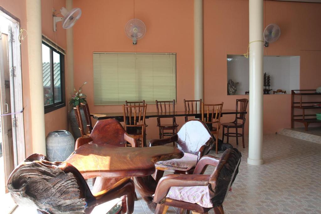 Ban Sulada Guest House Laem Ngop Экстерьер фото