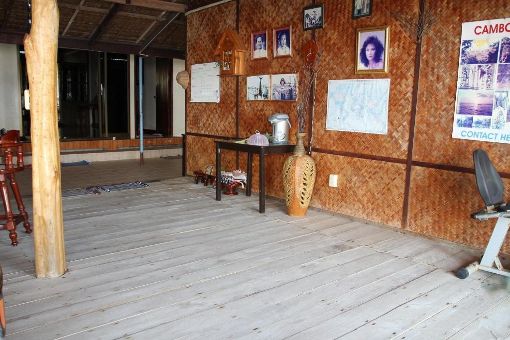 Ban Sulada Guest House Laem Ngop Экстерьер фото